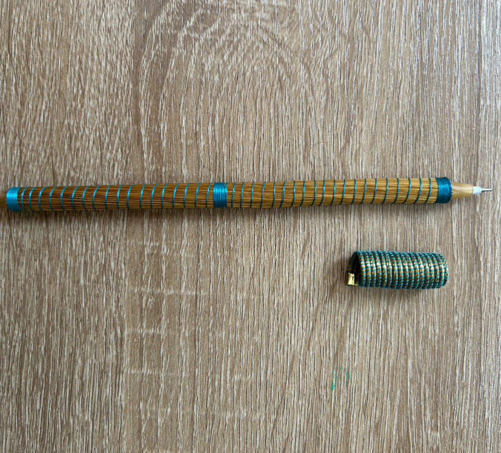 Stylo-Capim-Dourado-Spiro-Filetage-trilobe-bleu-1