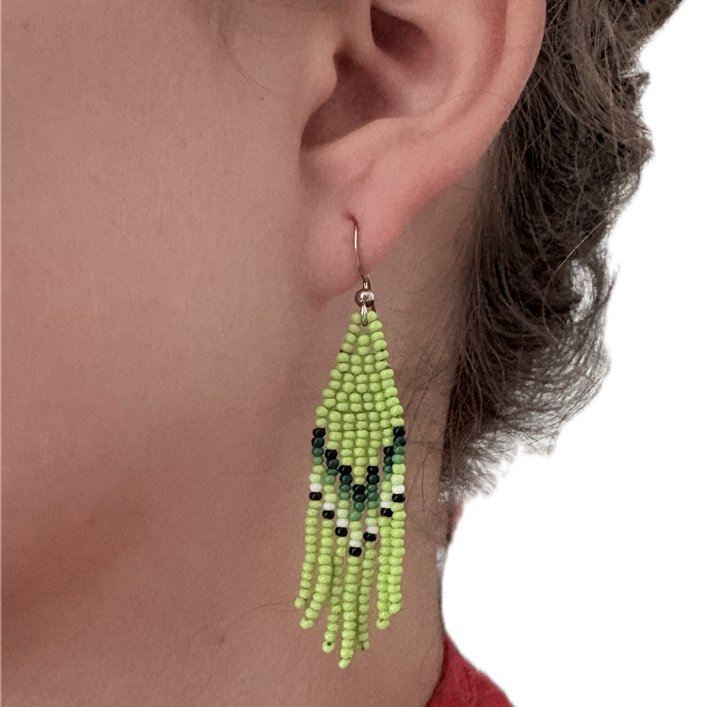 Glass bead earrings (Miçanga) - Green and white fringe - Borari ethnic group