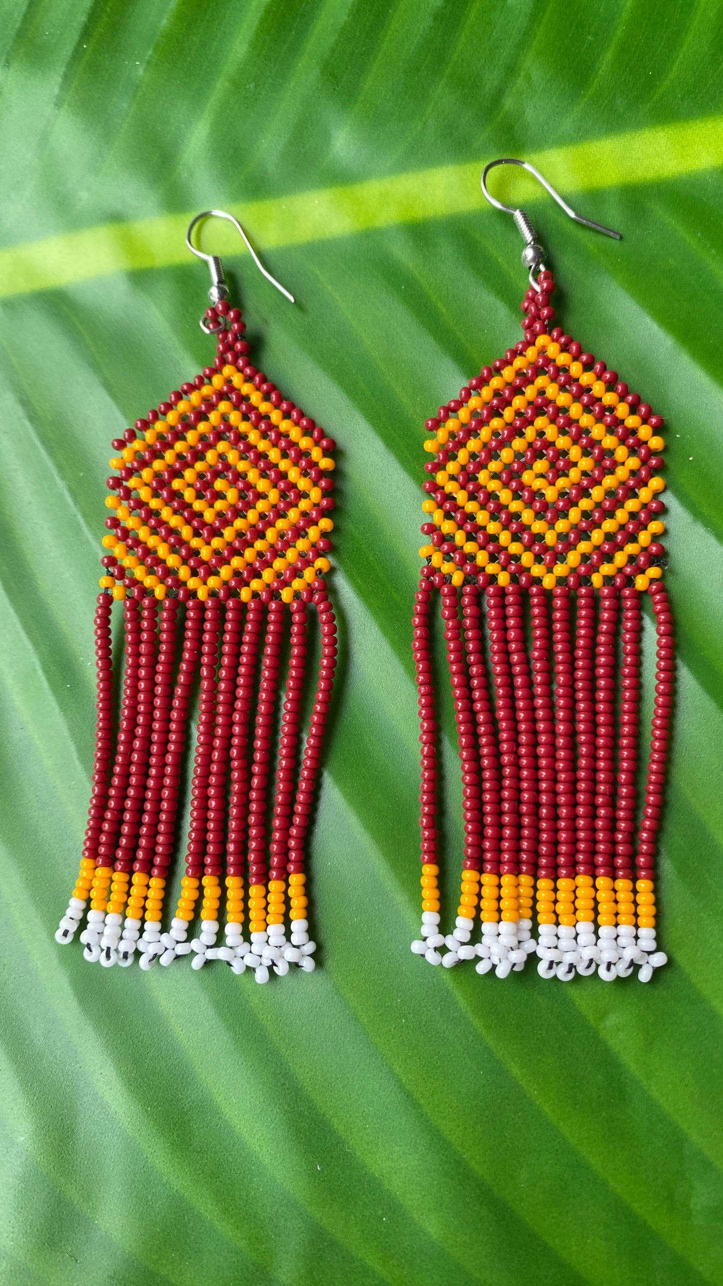 Boucles d'oreilles Miçanga - motif colimaçon - marron et orange - Ethnie Wai Wai