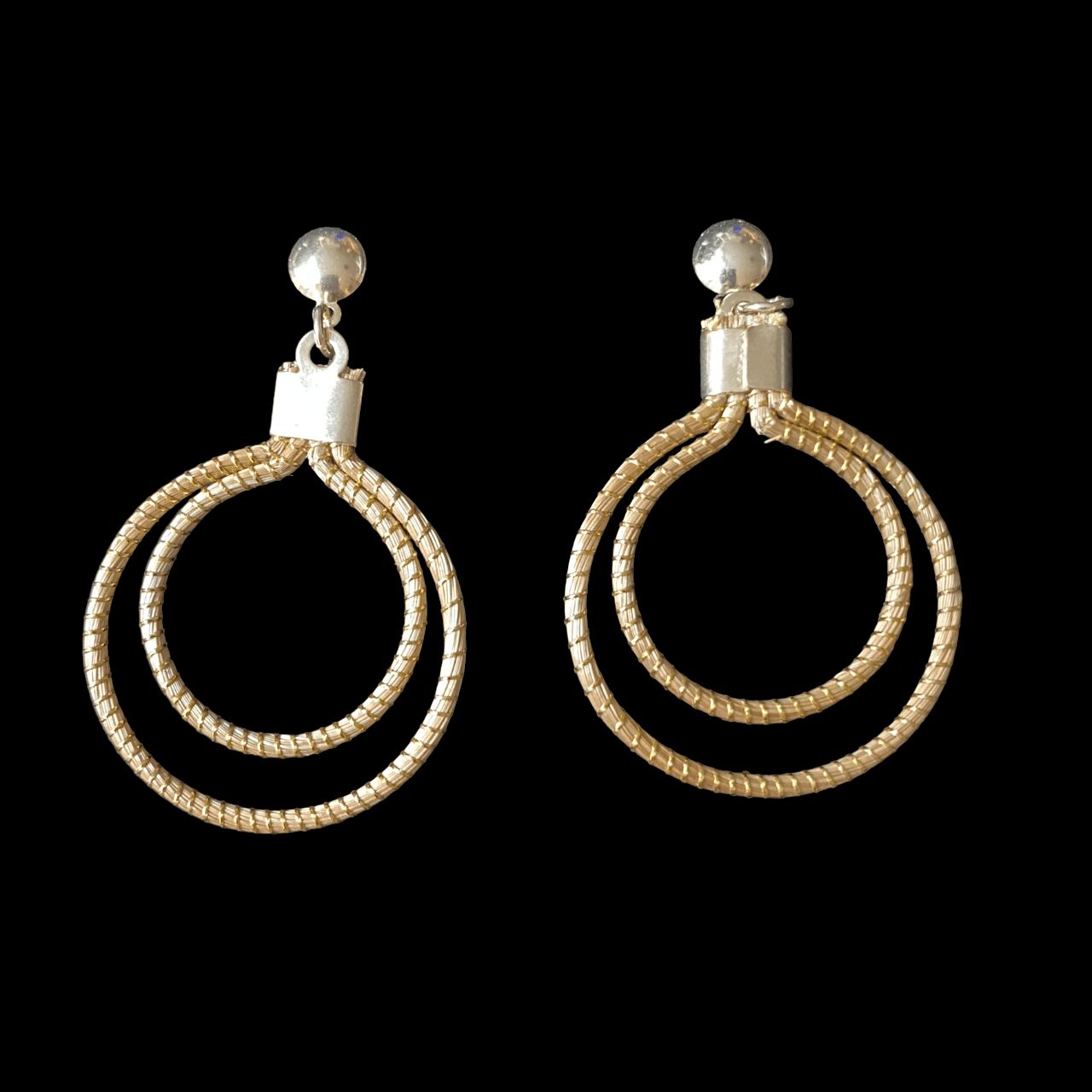 Boucles d'oreilles Capim Dourado double cercle Boucles d'oreilles Artisan local travaillant le Capim Dourado dans l'état du Tocantins au centre-est du Brésil 