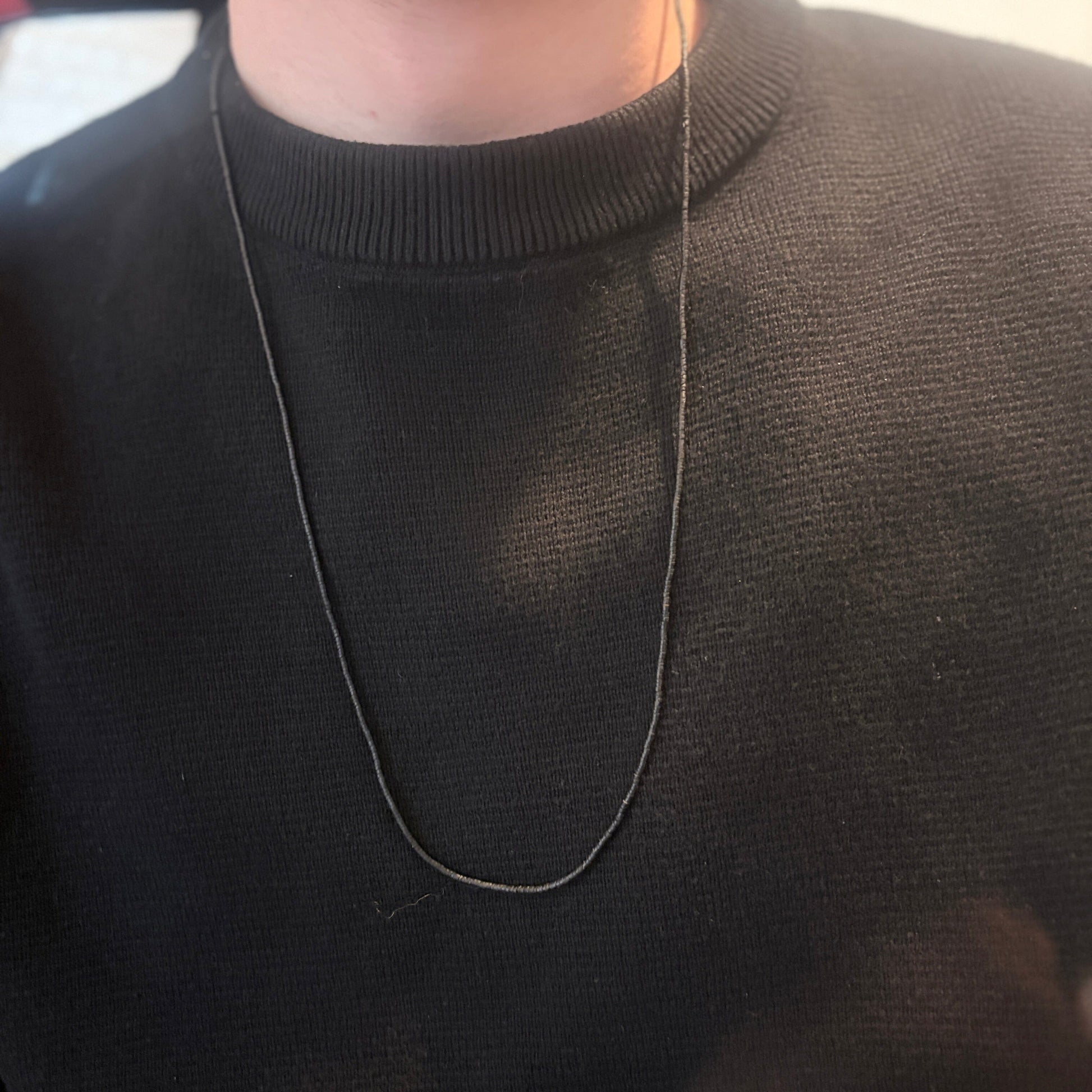 Collier de graines naturelles - Tucuma très fin - Ethnie Marubo Collier Ethnie Marubo, localisée dans l'état d'Amazonas au nord du Brésil. 