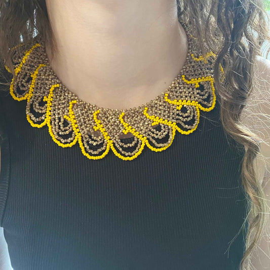 Collier en perles de verre (Miçanga) - marron jaune